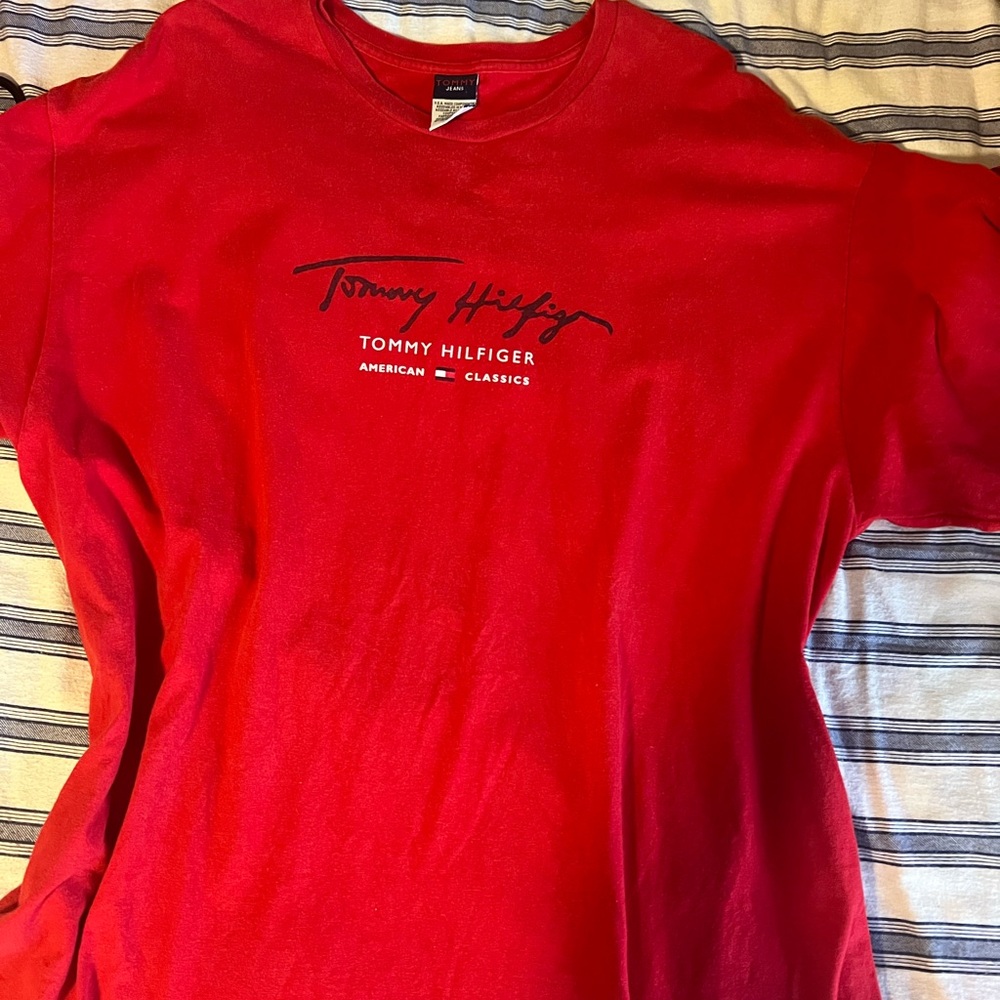 Tommy Hilfiger Classic Red Tee